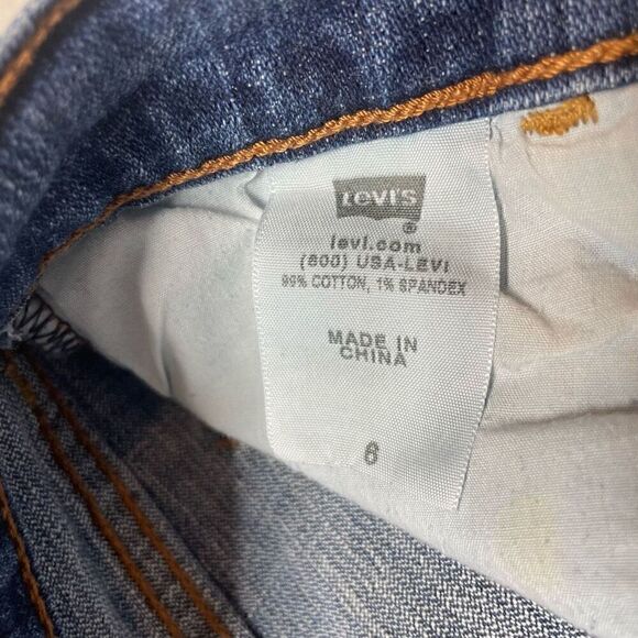 Vintage Levis 515 Bermuda Shorts Jeans Cut Off Raw Hem Womens Size 6 - Picture 3 of 10